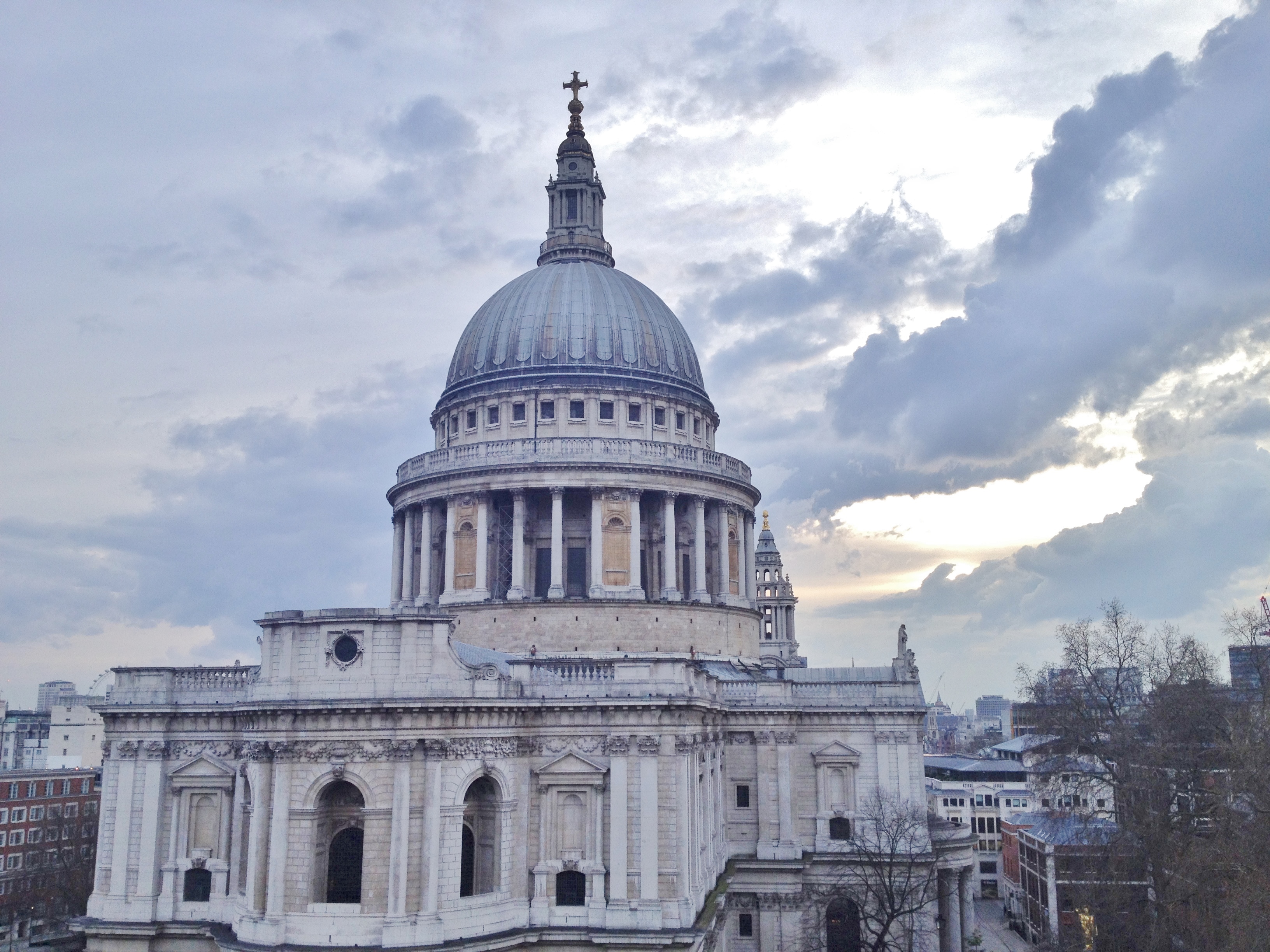 London - St. Pauls.JPG